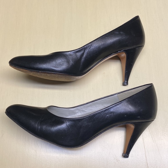 Férragamo classic pumps 👠 - Picture 4 of 8